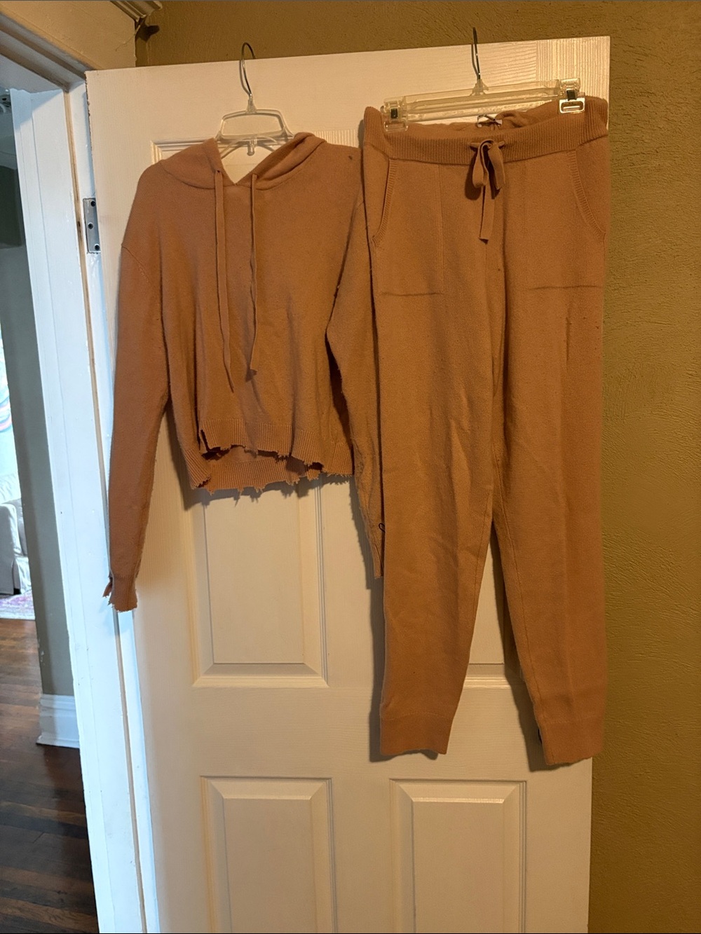 525 America Cashmere Knit Jogger Set